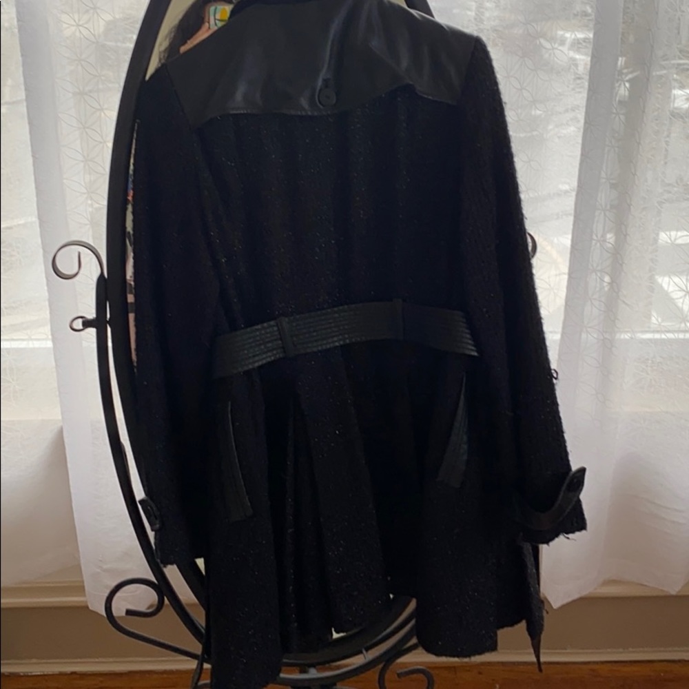 Coat - Picture 3 of 3